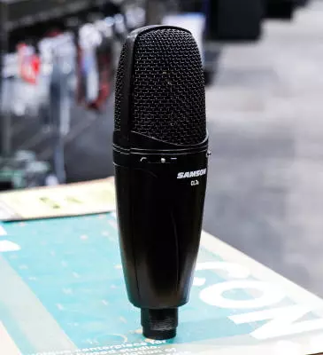 Samson - CL7a Large Diaphragm Studio Condenser Microphone 2